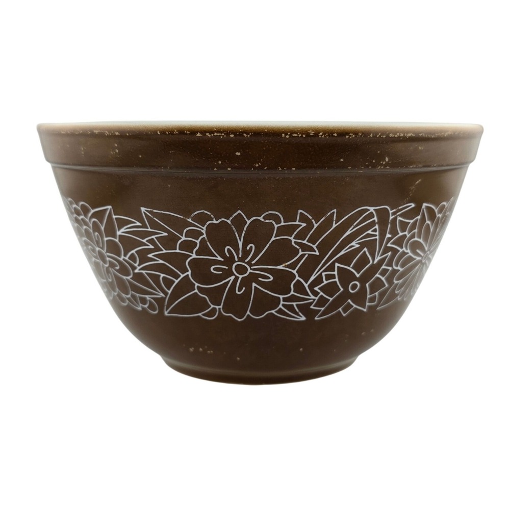 Vintage Pyrex 401 Woodland Brown Floral 750ml Mixing‎ Bowl